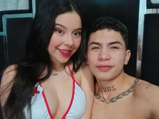 webcam couple chat room JustinAndMia