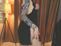 I’m a cheerful, open-minded, and creative girl who loves spreading good vibes ✨ I enjoy making every moment feel fun and memorable.
I love cozy atmospheres, soft music, interesting conversations, and discovering little joys in everyday life. Visitors should spend time with me because I’m easy to talk to, warm, and genuinely curious about others. I can be sweet and soft, but I also have a playful and charming side