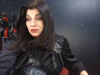 Im a smart woman i like fetish and ti have fun also.i like music inteligent  men,love a good cincersation and sex.come dare to meet me
