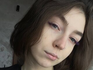 webcam strip tease show AdriaHamstra