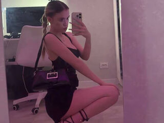 webcamgirl chat room AngelesBelfiore