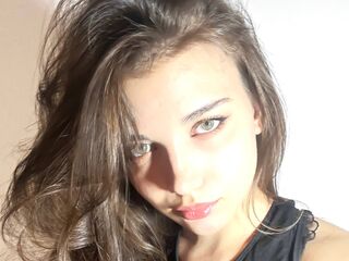 camgirl photo BriandaLudwic