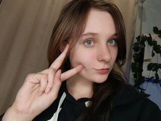 nude webcamgirl photo ChrystalNoury