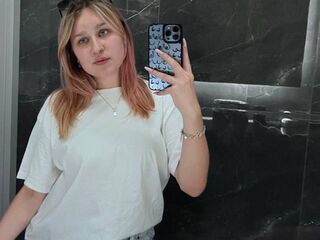 naked cam chatroom ChuFlorendo