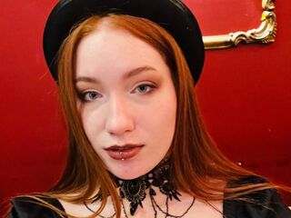 cam girl chatroom DevonaDarby