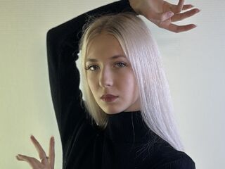 free pussy webcam EmiliaHobgood