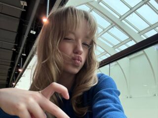 cam whore FranciscaNeren