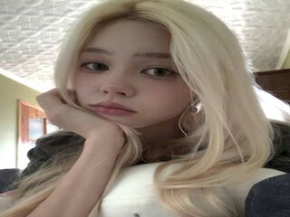 adult cam show IlseSheumaker