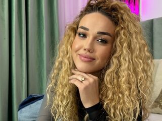 camgirl masturbating JessyJill