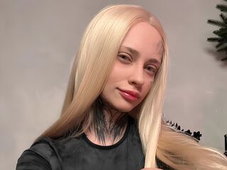 cam girl webcam JulianeVerdier