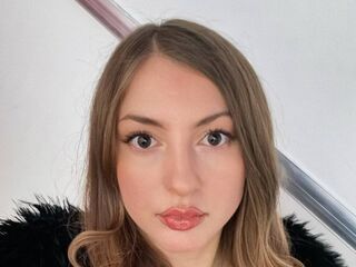 free online chat KyraKur