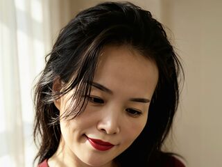 nude camgirl picture LIliChang