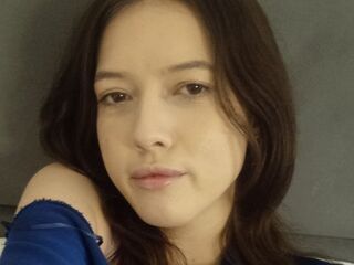 live webcam performer LannieMckell