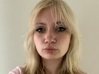 chat room picture LoisBrindamour