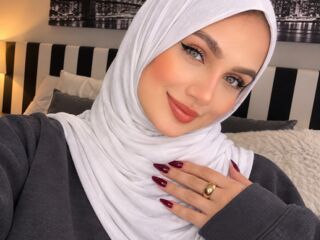 cam girl cam sex LuciaLyone