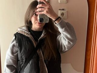 fingering NicoleInfinit
