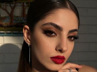 naughty cam girl fingering pussy SerenaStolz