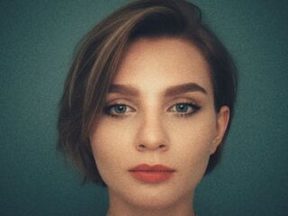 nude webcamgirl pic BjorkLight