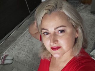 cam girl showing tits AlexaMaddow