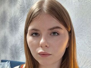 webcam girl chatroom AliaFerrarini