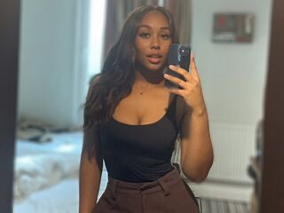 camgirl picture AlynaRoss