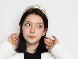 webcam stripper ArielleTewell