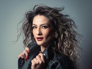 adult chatroom AryTorres