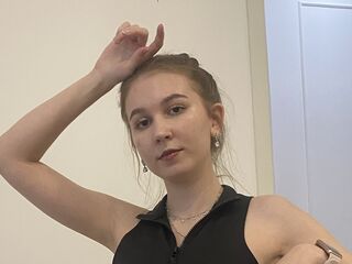 nude webcamgirl pic BarberaCachero