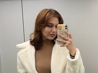 adult chatroom BrynnMeury
