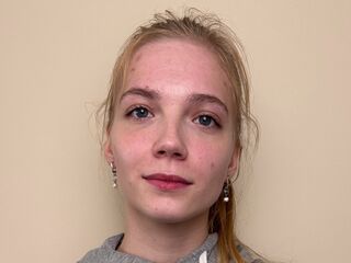 naughty CarmanChapmon