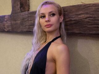 fingering camgirl video CathiGetsinger