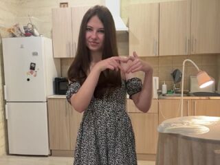 naughty cam girl fingering pussy CecilyStalley