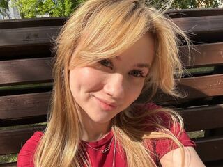 livesex cam show CelestineVale