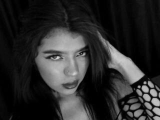 camgirl masturbating CharlotheLee