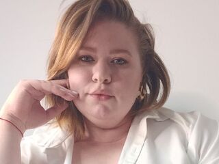 naughty camgirl photo ChloeThru