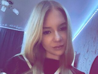 fingering camgirl picture ChristalCalk