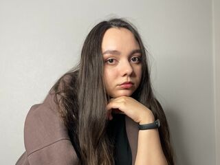 camgirl playing with sextoy CoventinaBonde