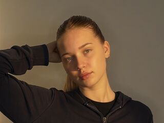 naughty videochat CristalCinnamond