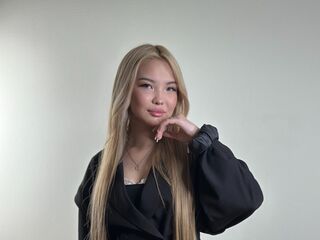 girl cam naked DaphneBaczewski