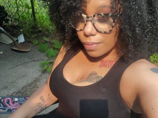 live cam girl pic DesiraeLuciano