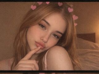 chat show ElaraWinslow