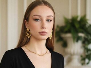 erotic webcam picture EmaGurrad