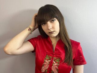 camgirl fingering shaved pussy GallaMatinius