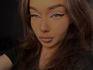 nude webcamgirl GhislainePerot