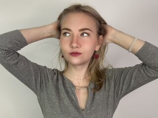 chat room cam HisakoHenn