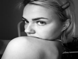 live webcam performer JacintaPrincipe