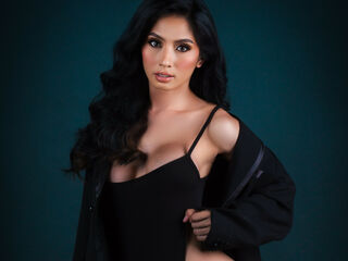 cam girl masturbating with vibrator JairusAndrada