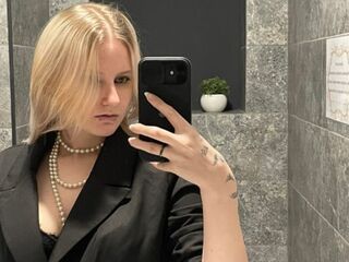 hot striptease web cam JenaeMcquillen