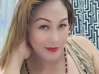 naughty cam girl fingering pussy JingAmour