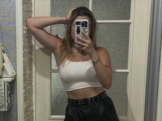 beautiful camgirl JulioSaberi